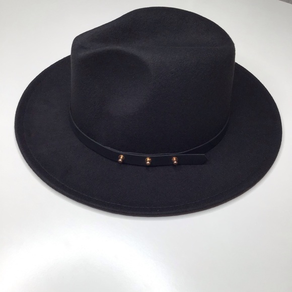 Black Fedora Winter Brim Hat Gold Hardware Boho - Picture 2 of 5